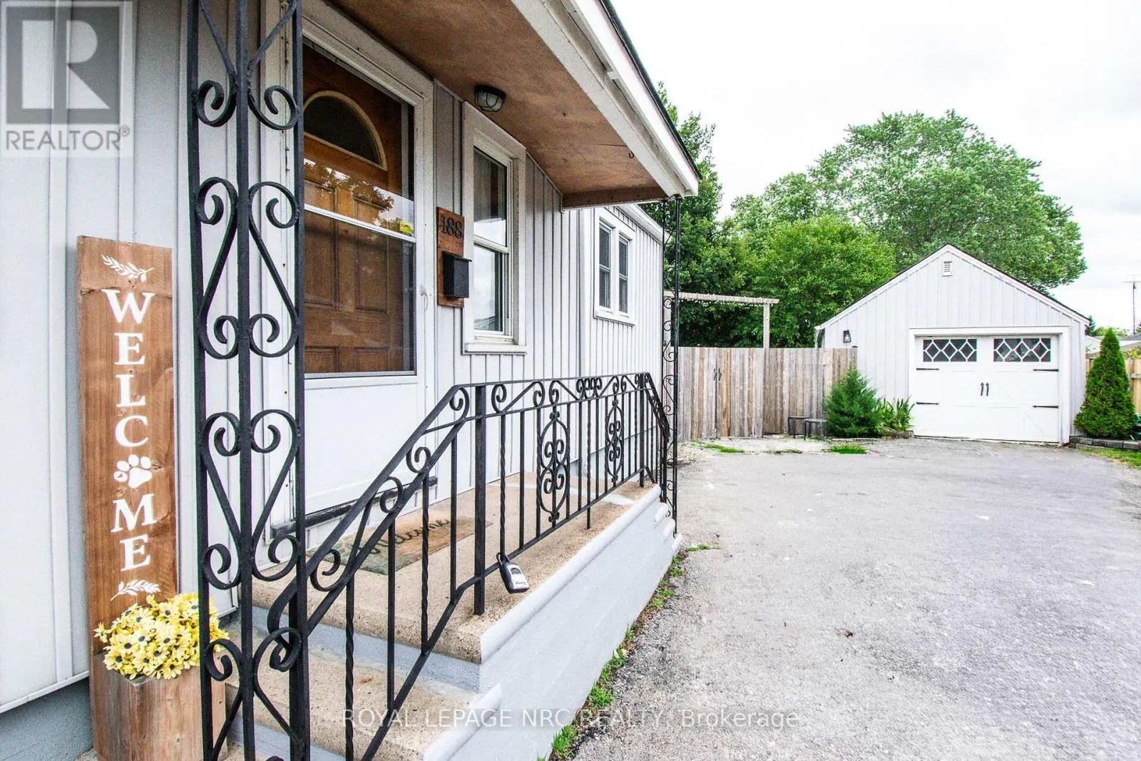 188 WEST SIDE ROAD