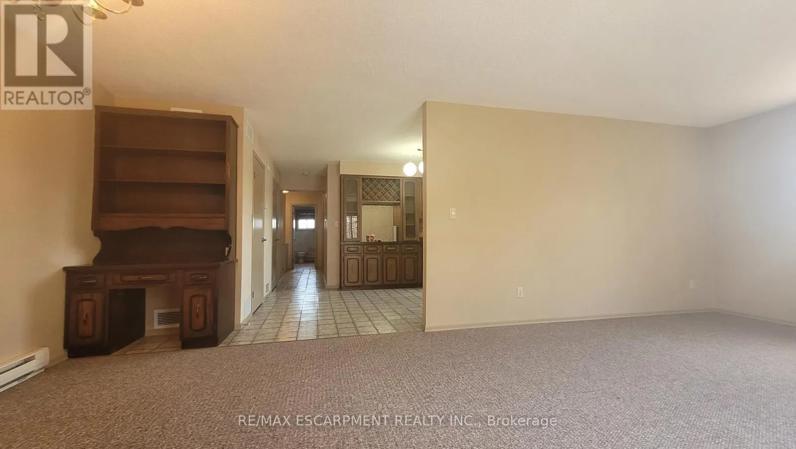 325 FAIRVIEW DRIVE