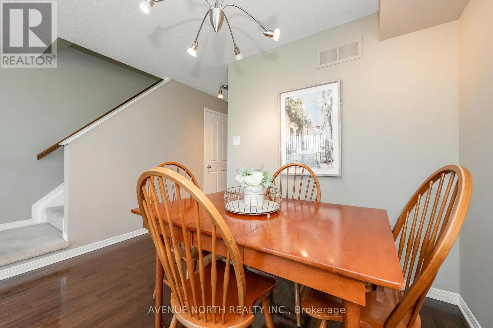 283 STROGET PRIVATE