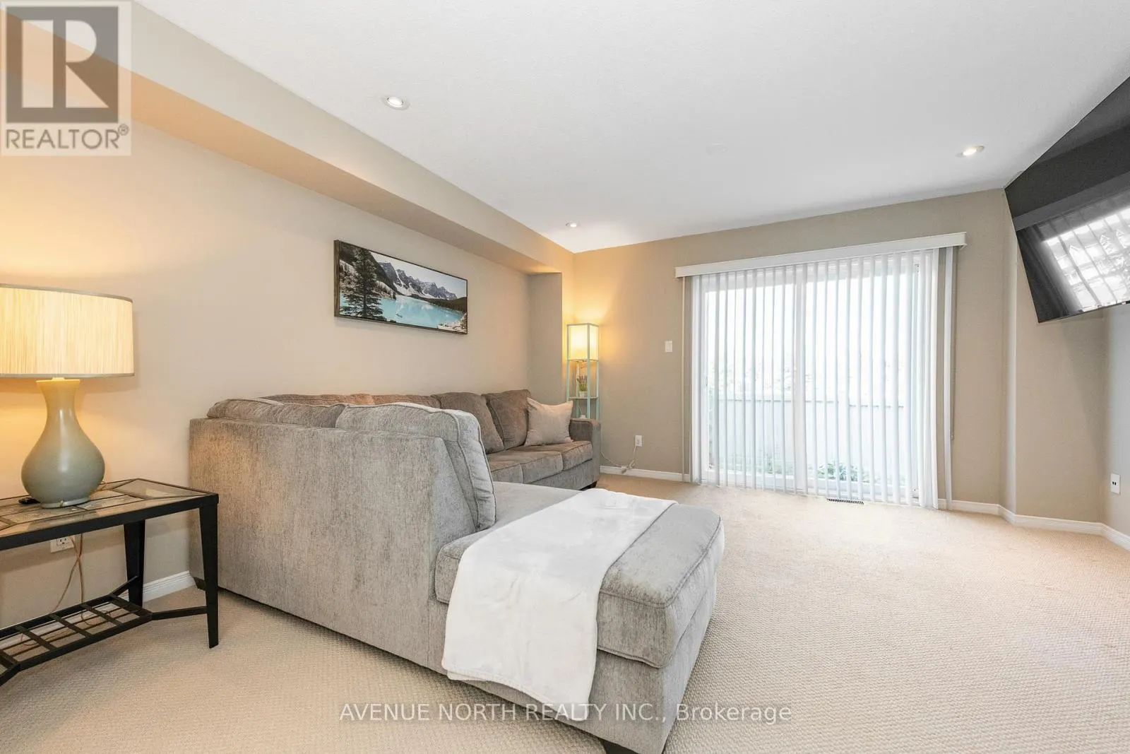 283 STROGET PRIVATE
