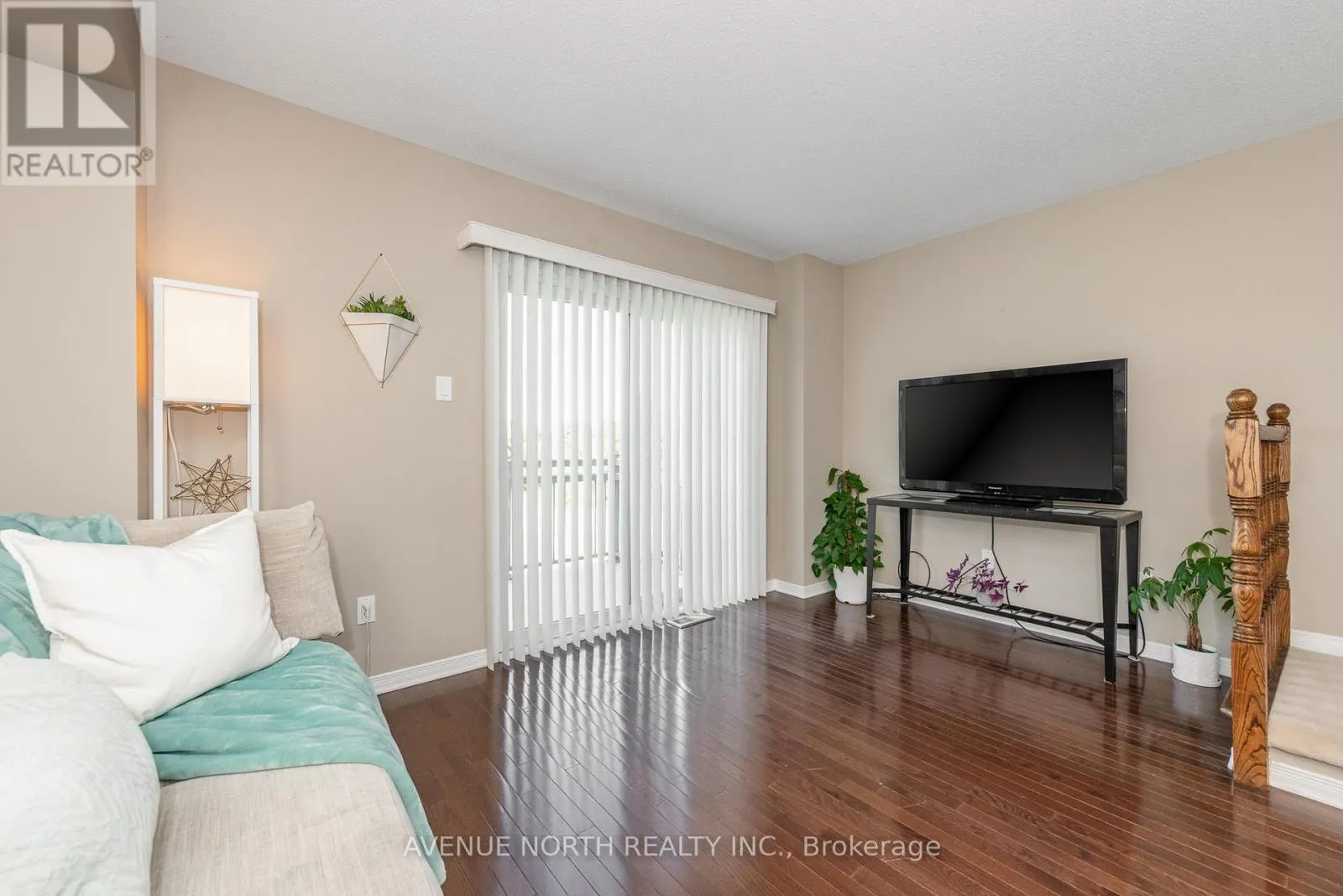 283 STROGET PRIVATE