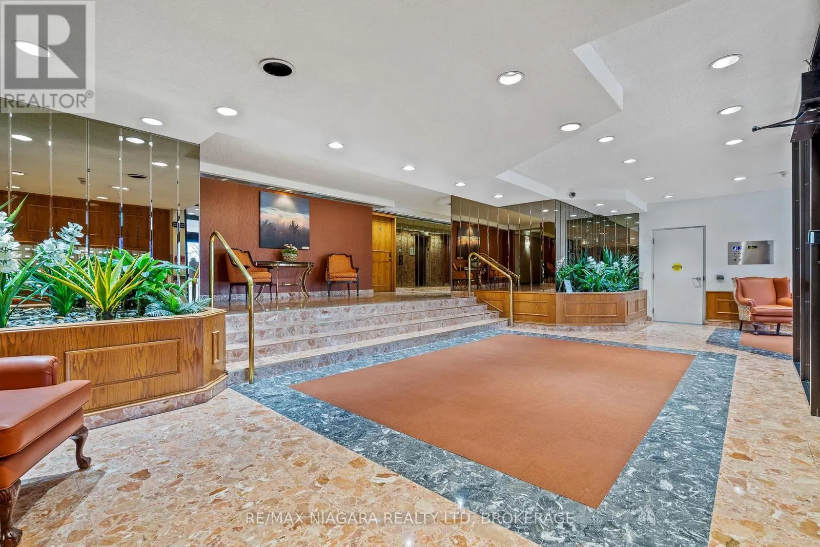 407 - 3 TOWERING HEIGHTS BOULEVARD, #407