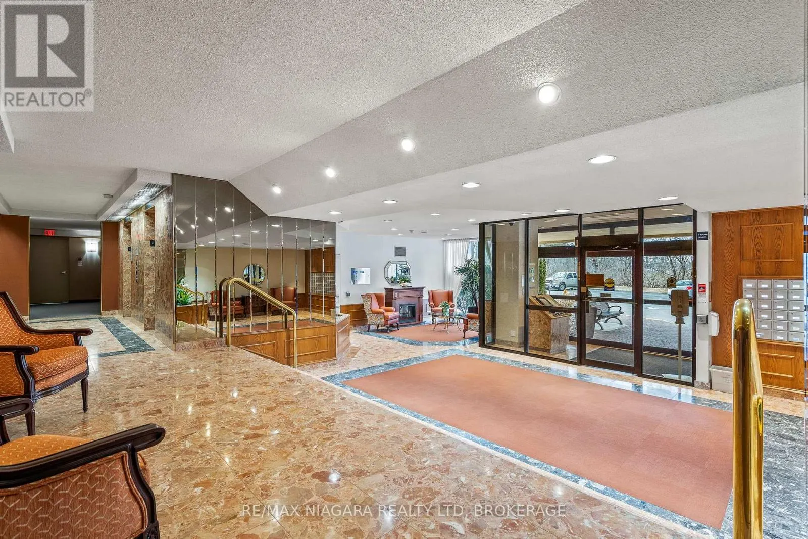 407 - 3 TOWERING HEIGHTS BOULEVARD, #407