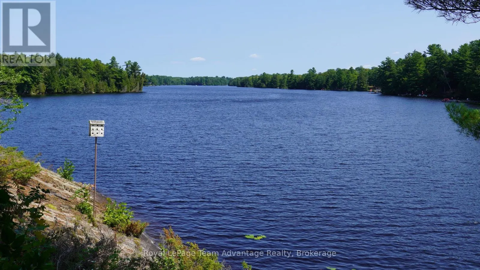 25 PENINSULA SHORE ROAD E