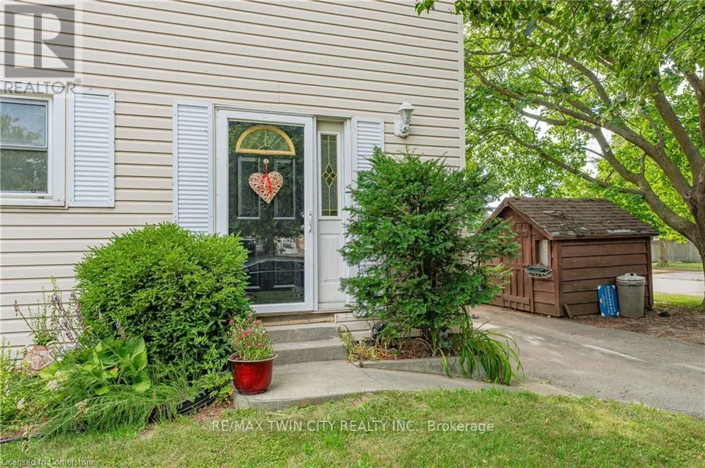 1400 WILDREN PLACE