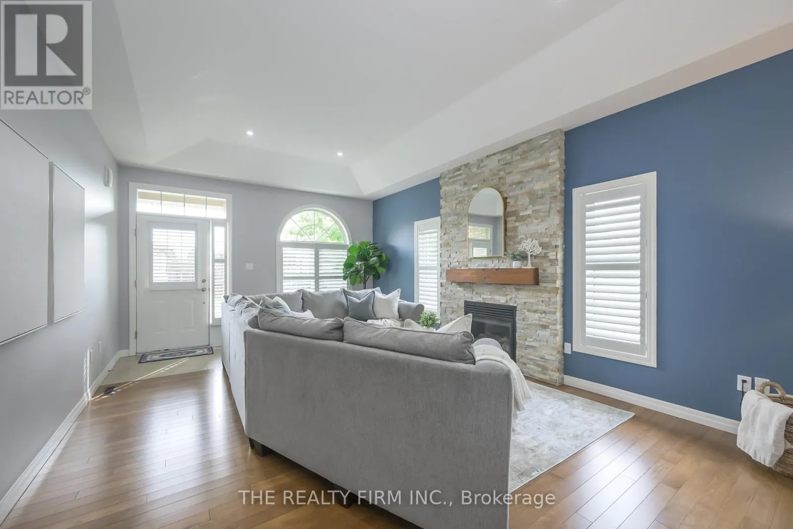 35 - 1571 CORONATION DRIVE, #35
