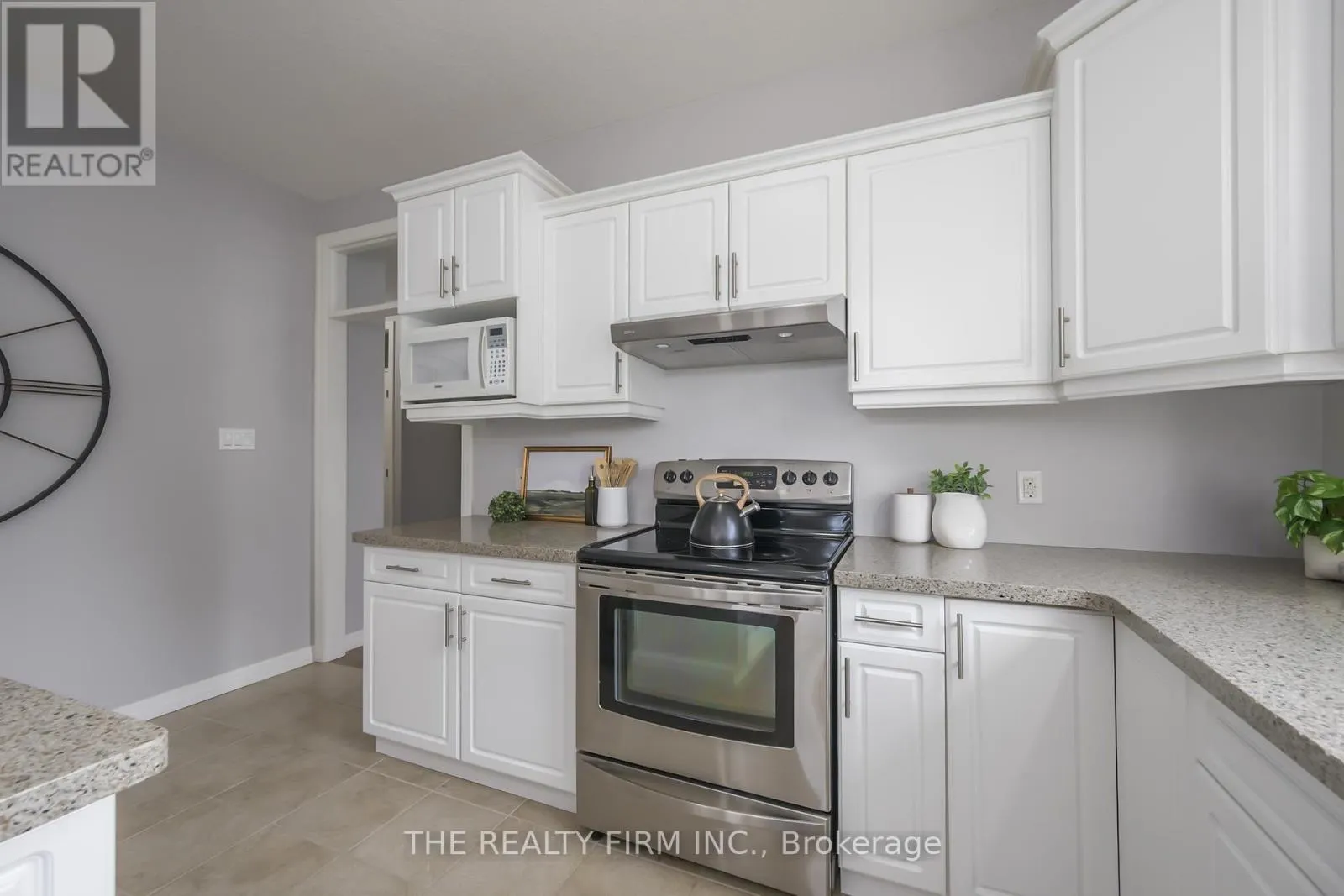 35 - 1571 CORONATION DRIVE, #35