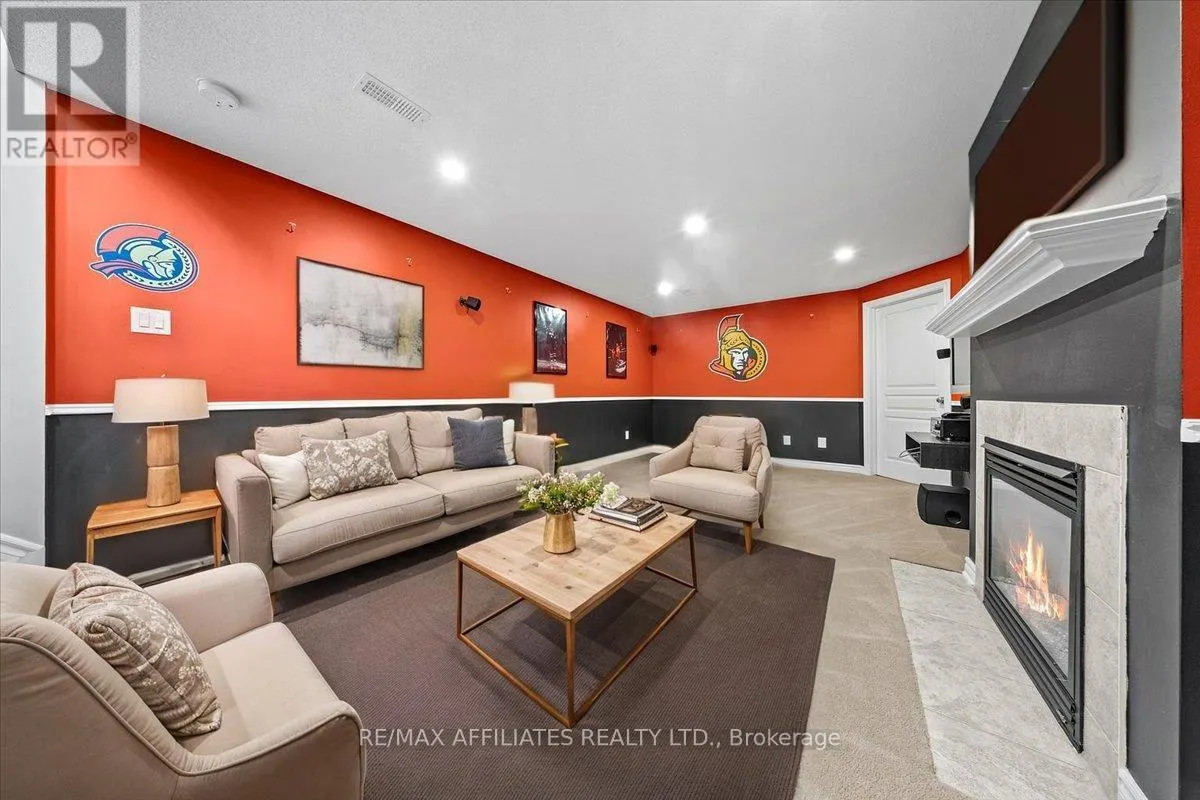 628 EVERLASTING CRESCENT