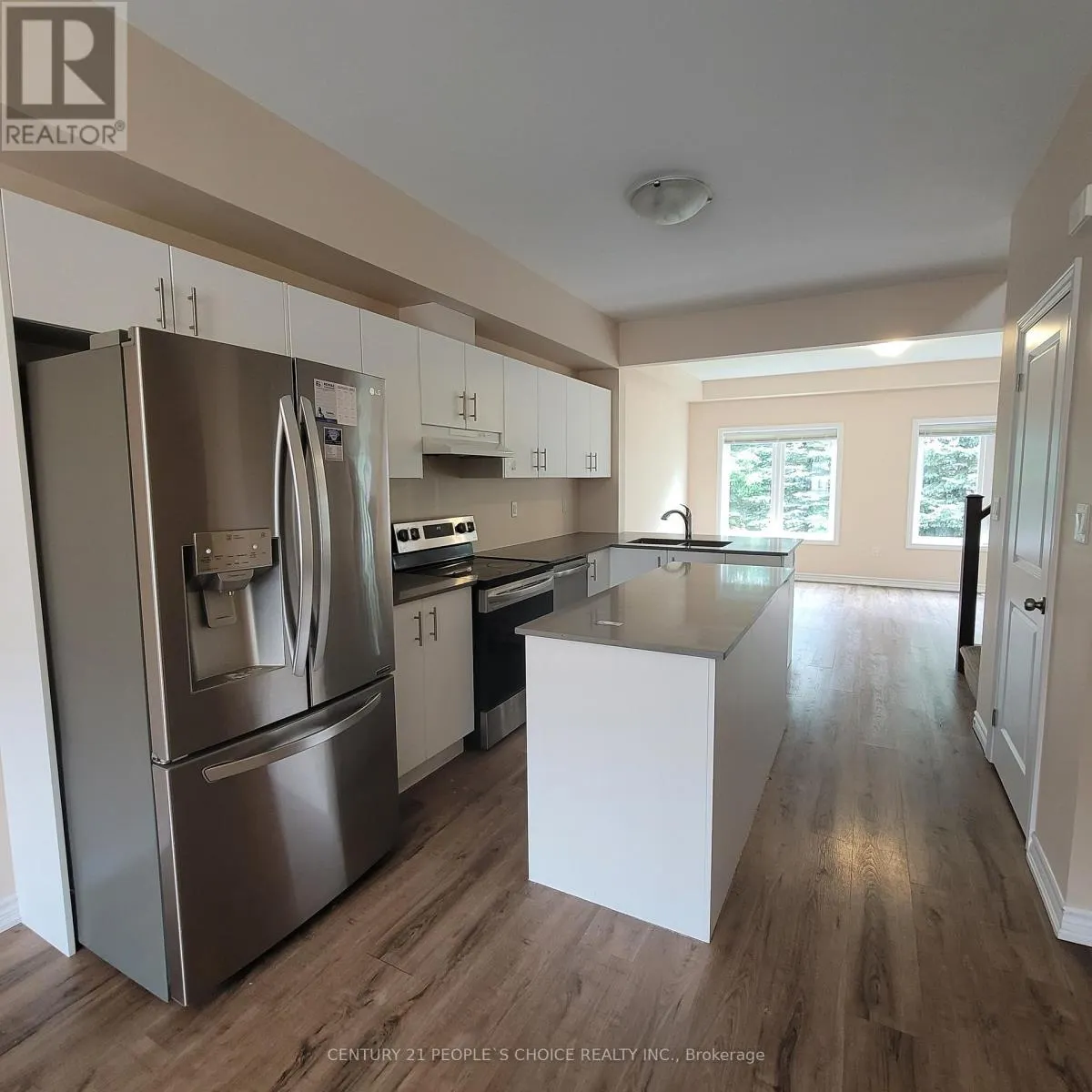 30 - 124 COMPASS TRAIL