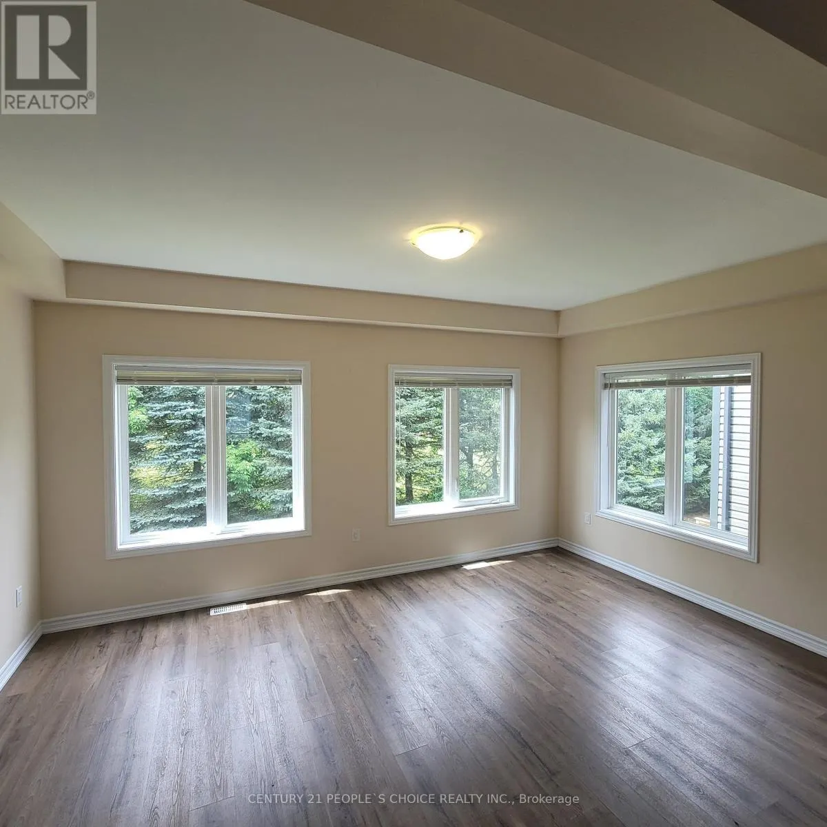 30 - 124 COMPASS TRAIL