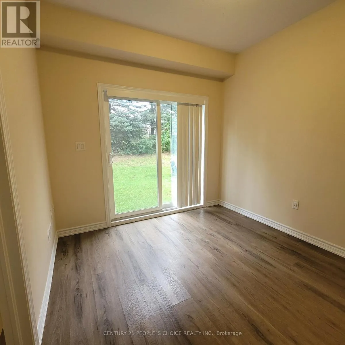 30 - 124 COMPASS TRAIL