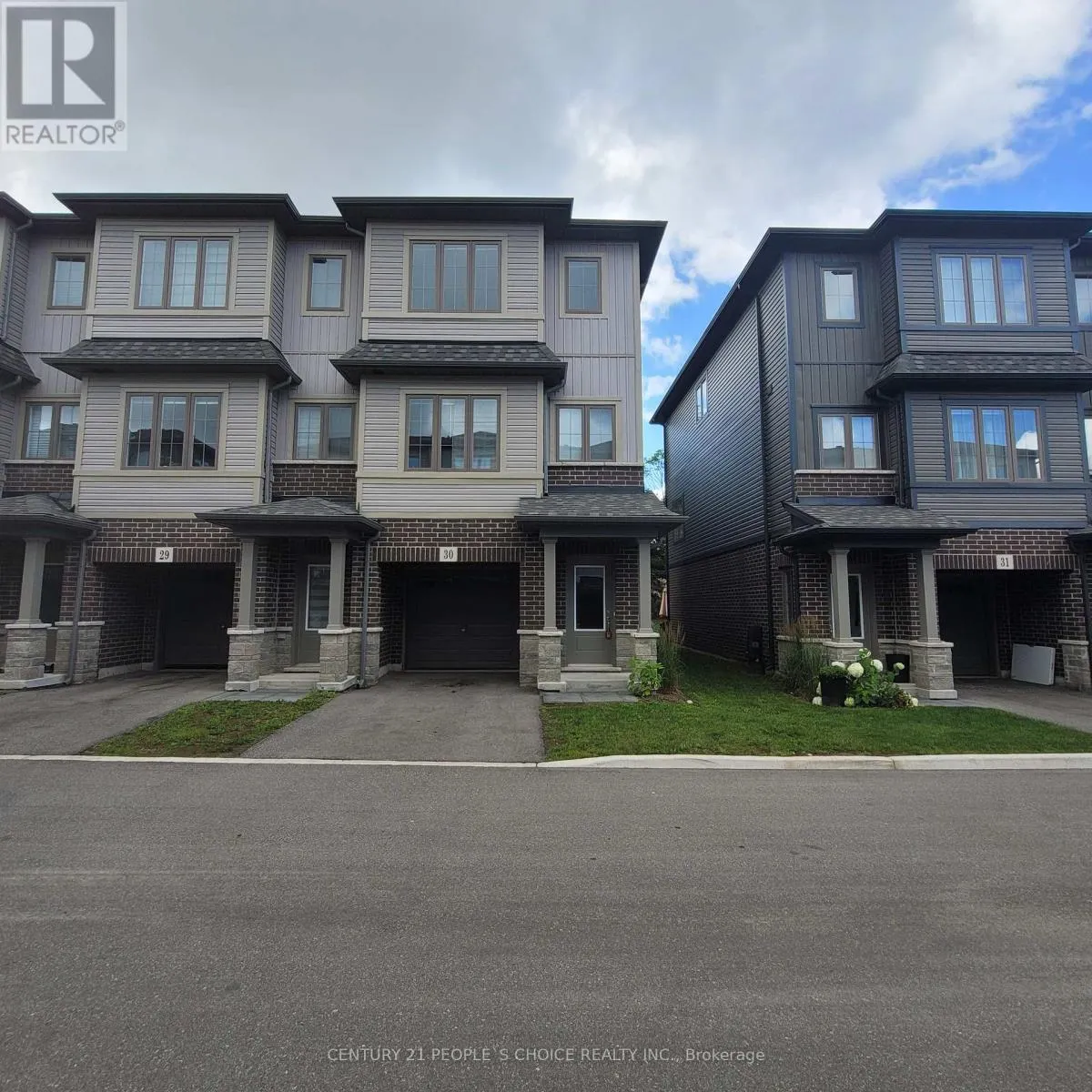 30 - 124 COMPASS TRAIL