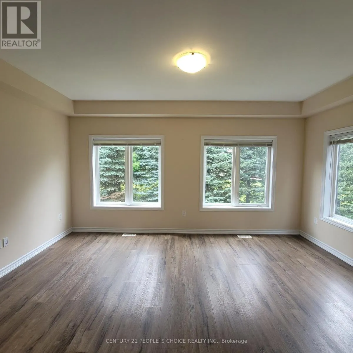 30 - 124 COMPASS TRAIL
