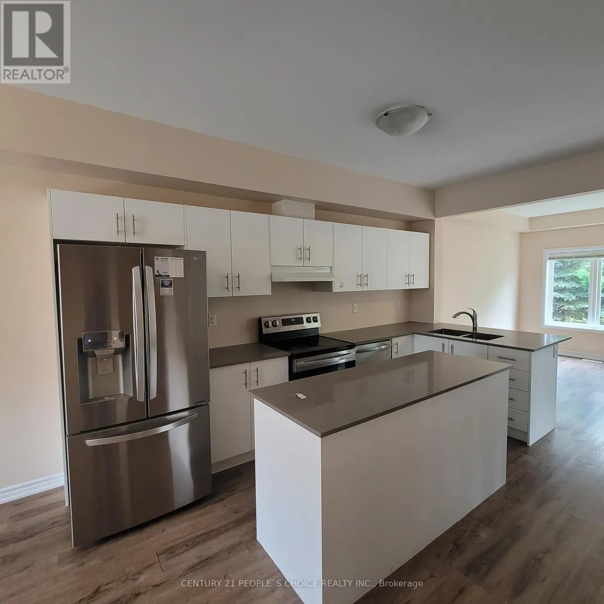 30 - 124 COMPASS TRAIL