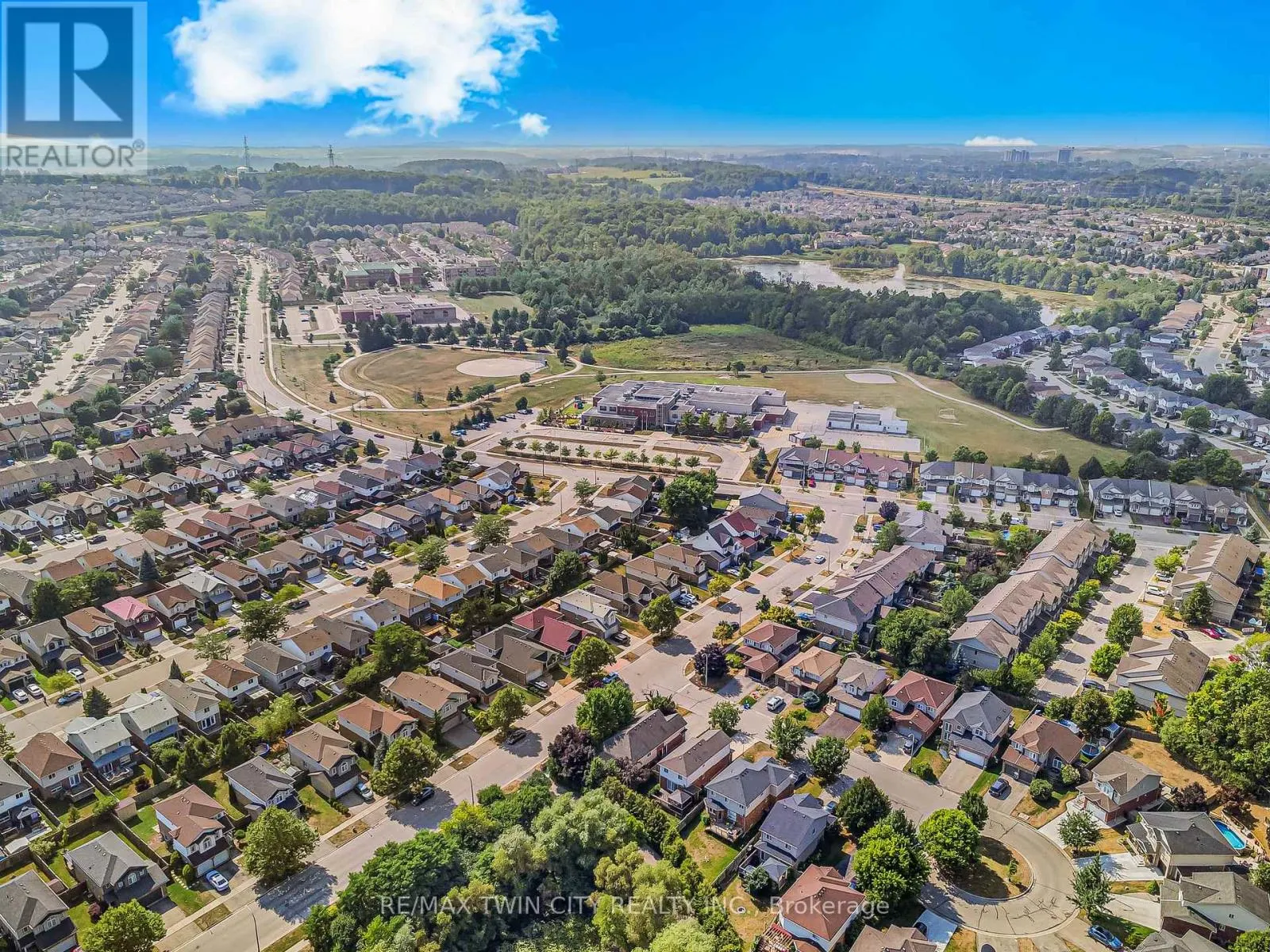3 WISTERIA COURT
