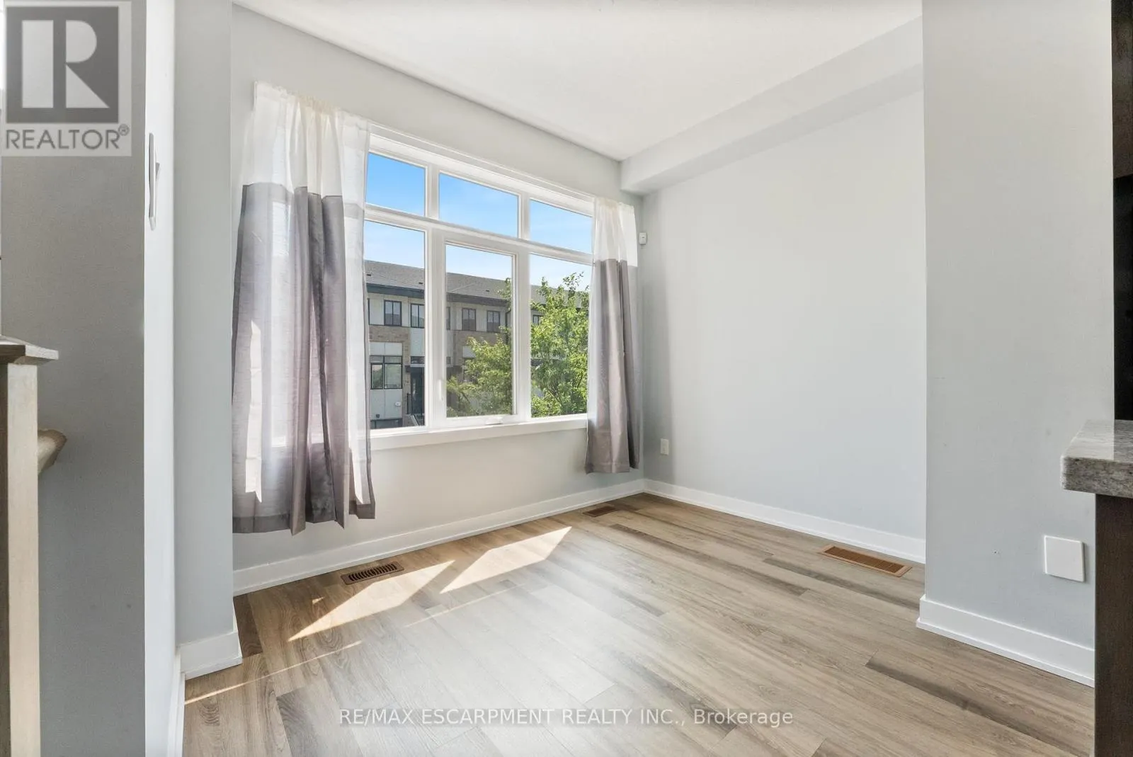 17 MULHOLLARD LANE