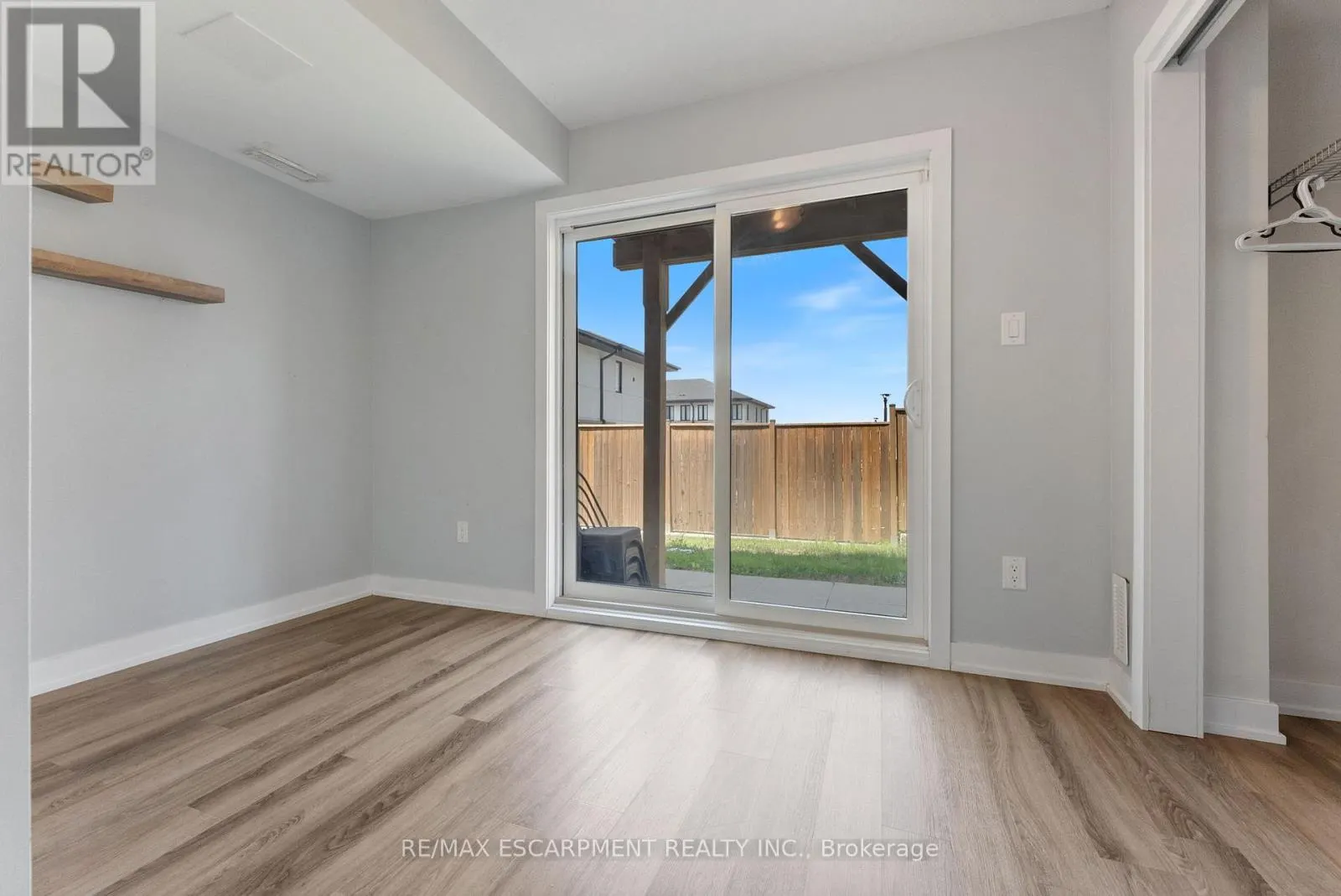 17 MULHOLLARD LANE