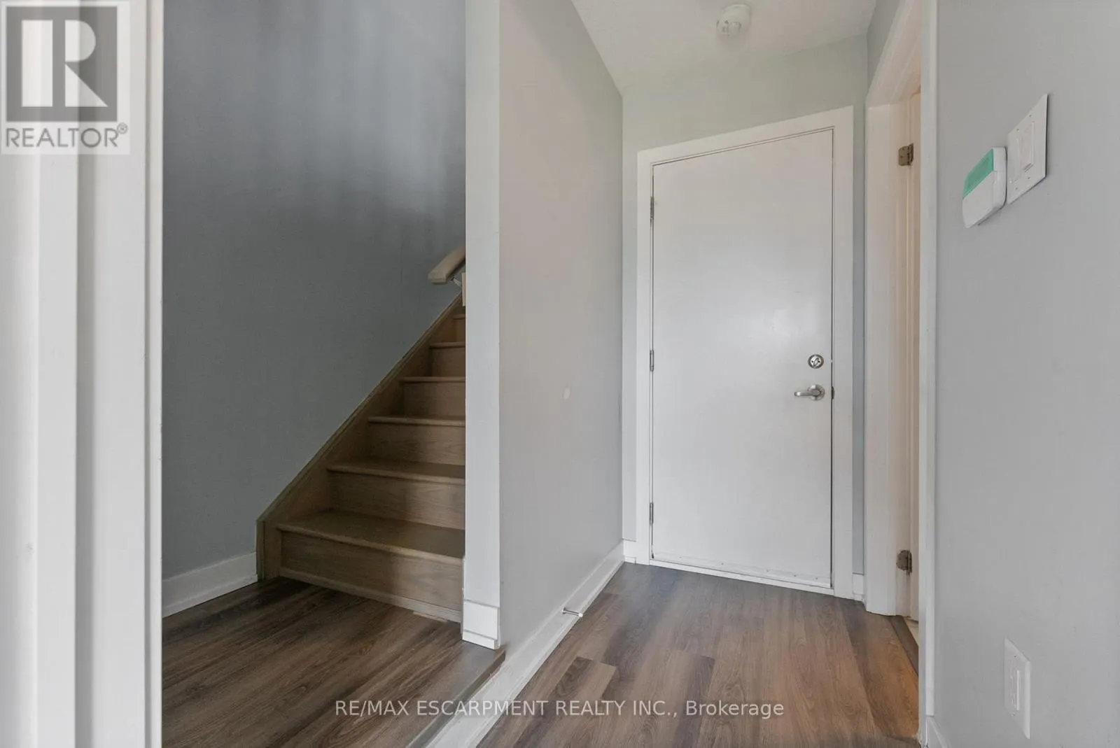 17 MULHOLLARD LANE