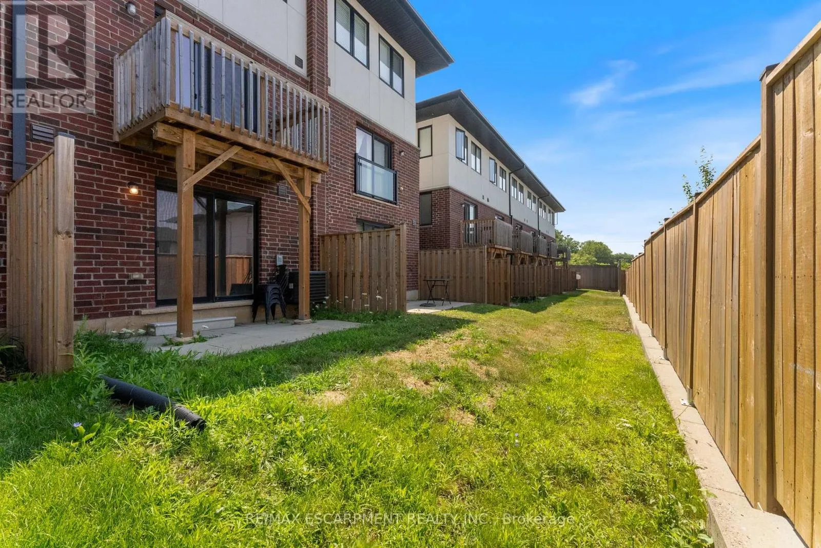17 MULHOLLARD LANE