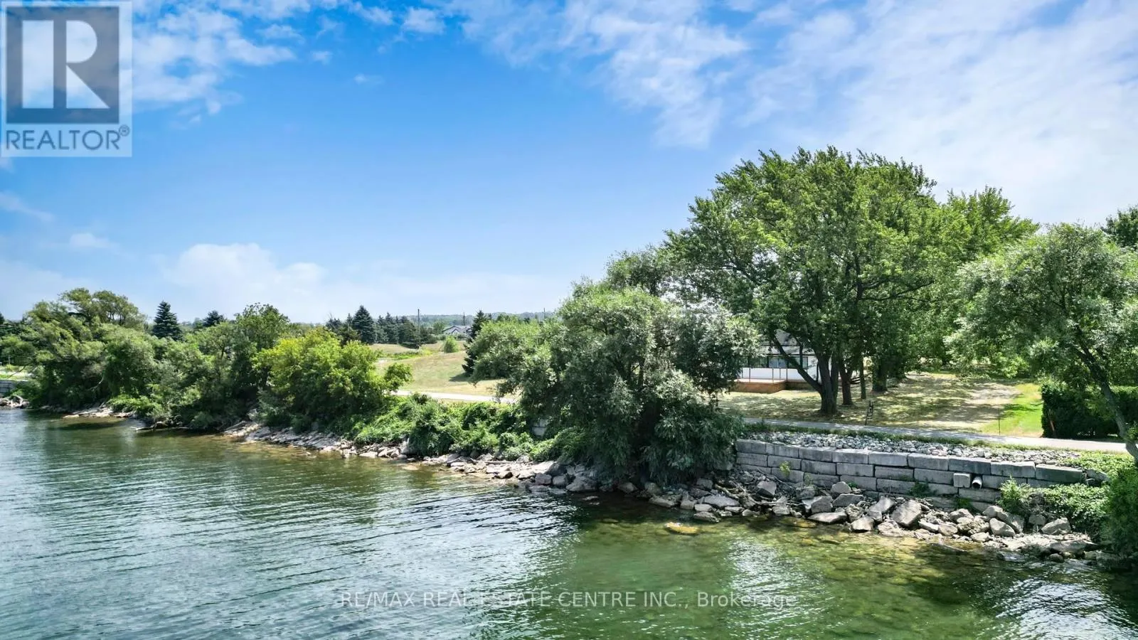 4036 LAKESHORE ROAD