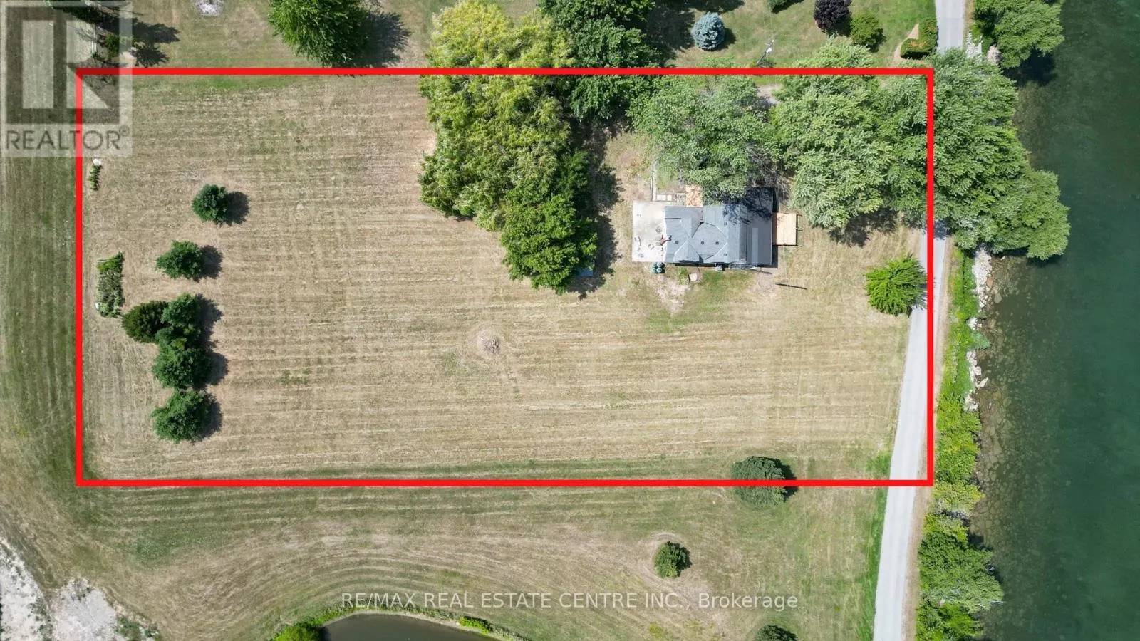 4036 LAKESHORE ROAD