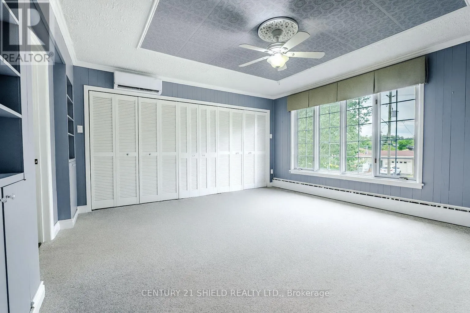 903 RIVERDALE AVENUE
