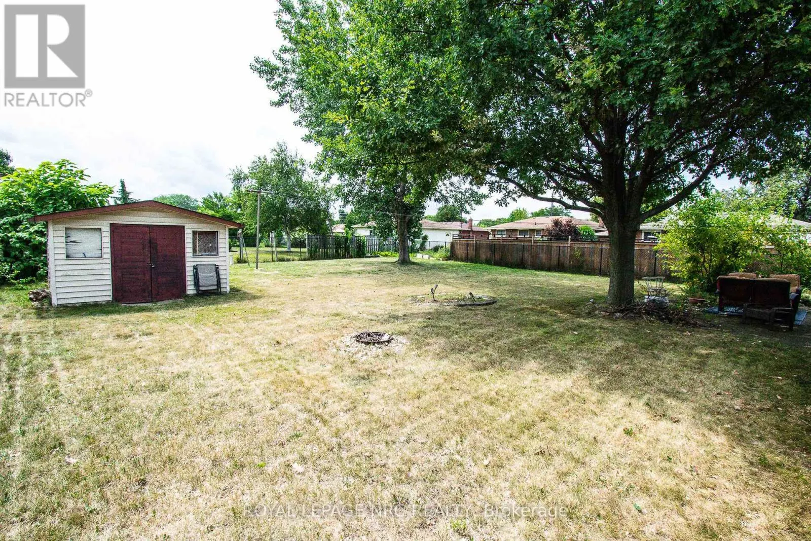73 LOCKVIEW CRESCENT
