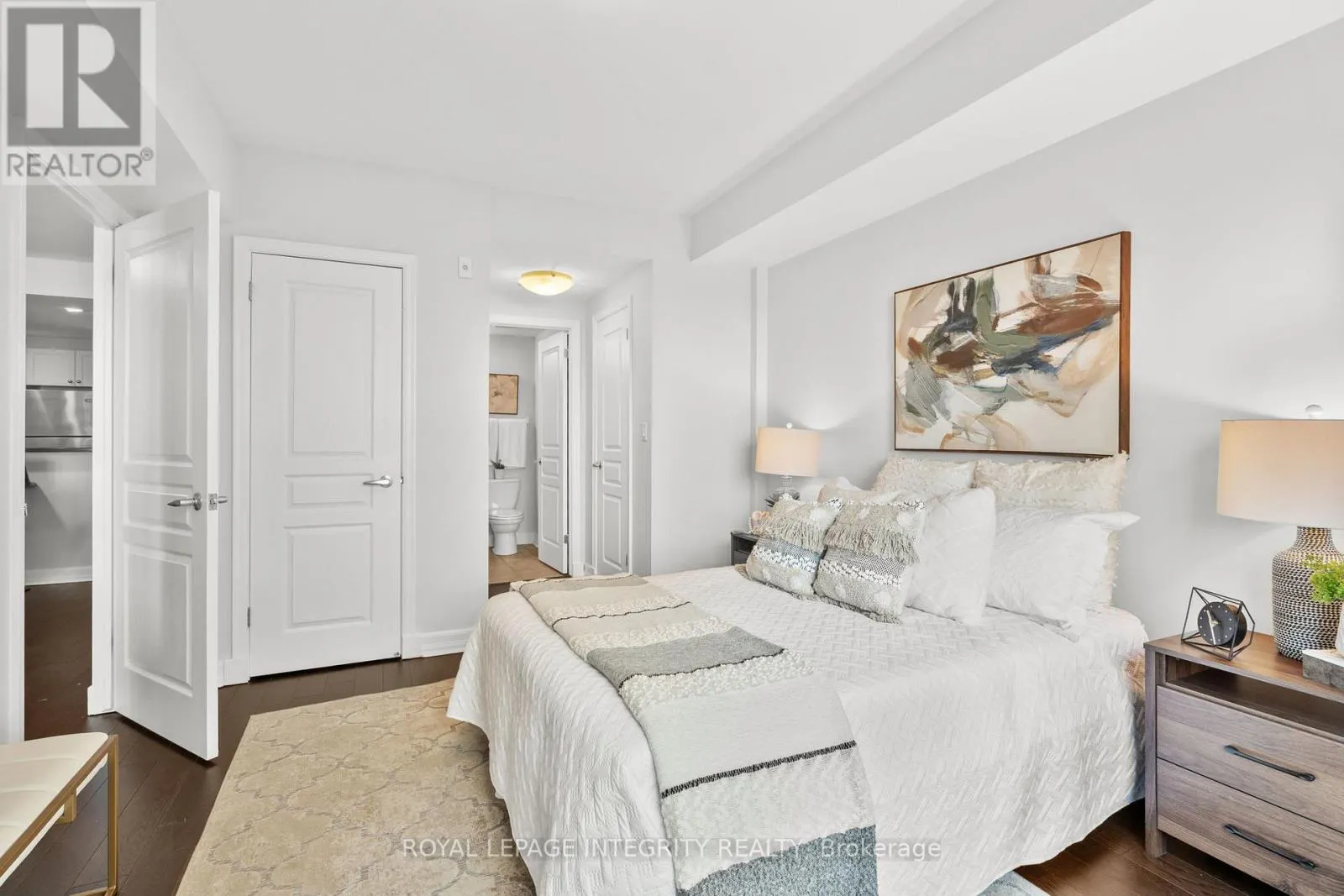 309 - 200 BESSERER STREET N