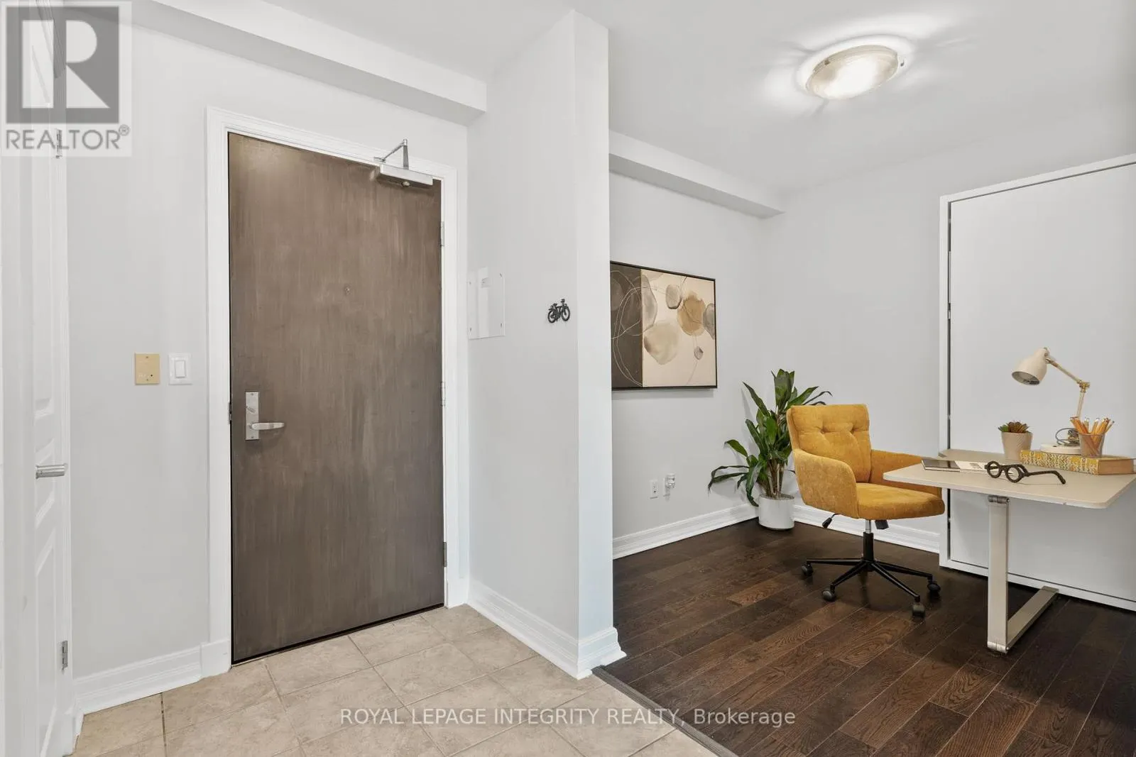 309 - 200 BESSERER STREET N