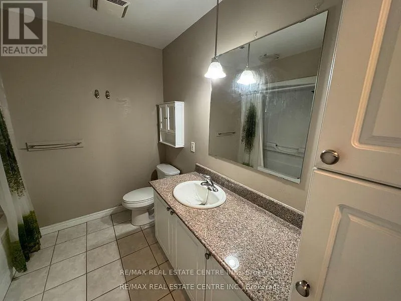 302 - 135 JAMES STREET S