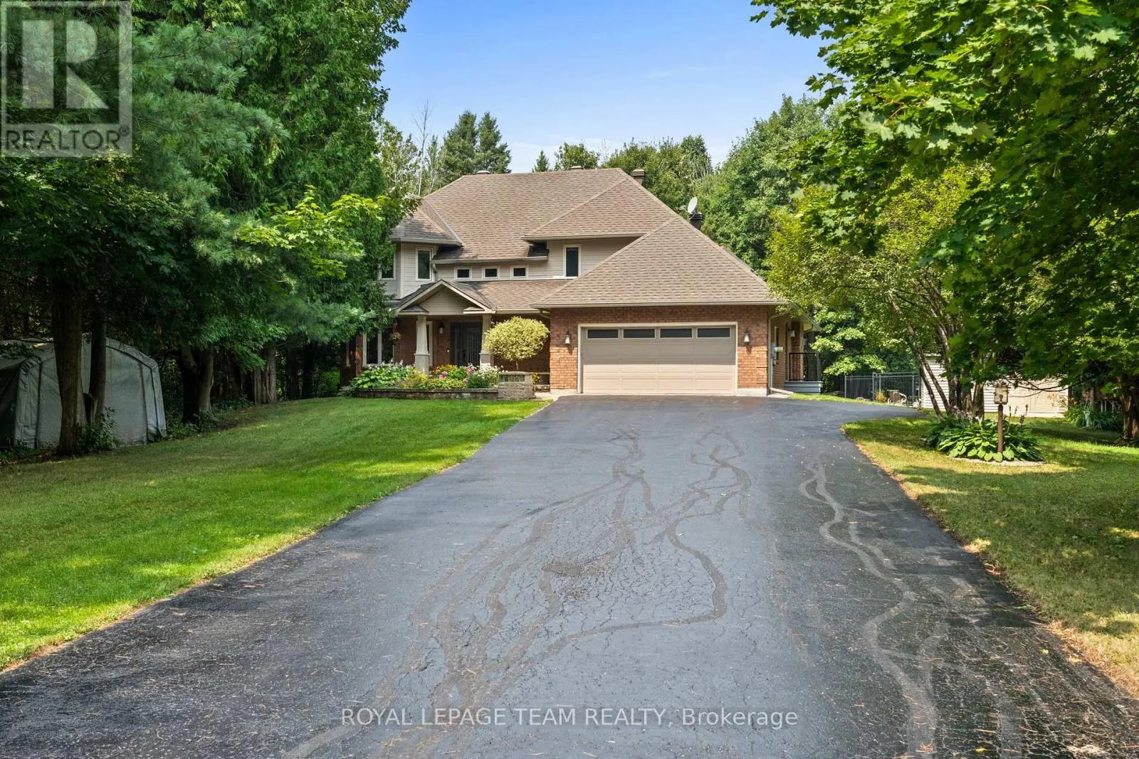 10 WELDALE DRIVE
