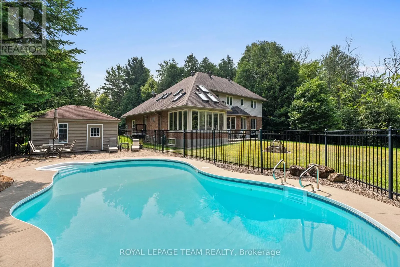 10 WELDALE DRIVE