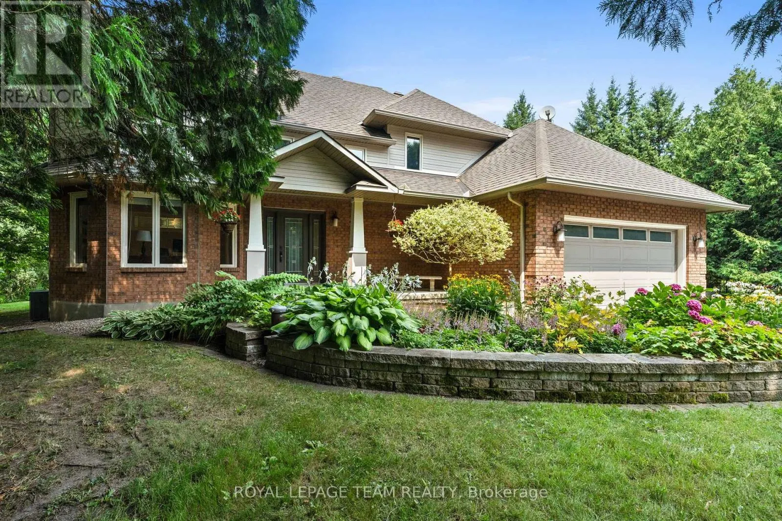 10 WELDALE DRIVE