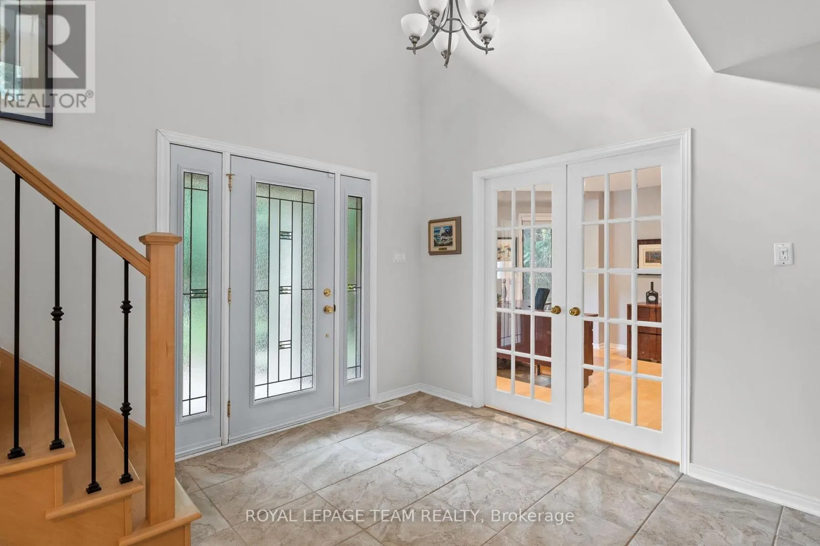 10 WELDALE DRIVE