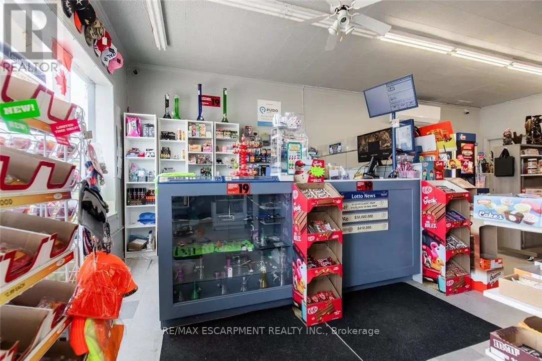 2340 KING STREET E