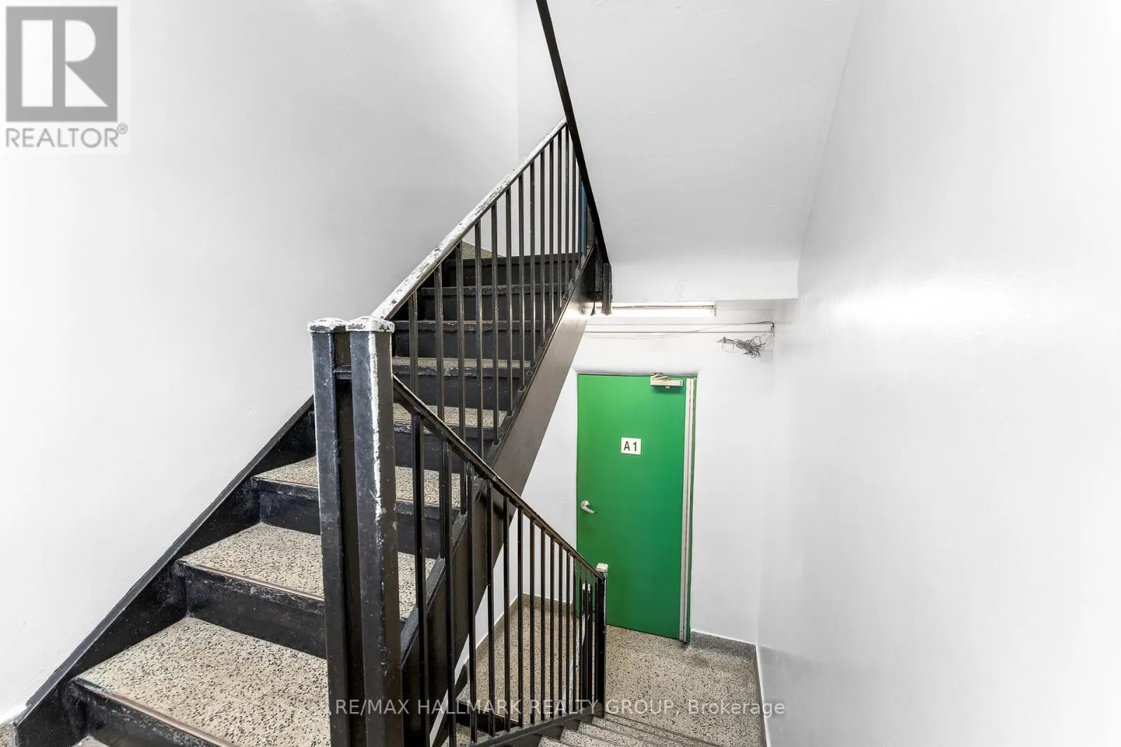 204 BOTELER STREET
