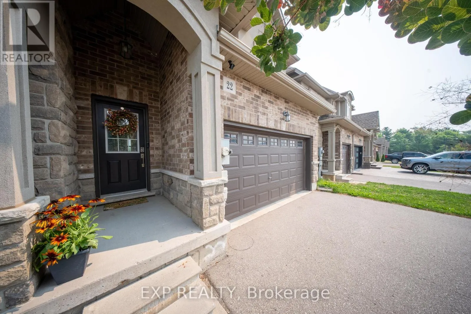 22 MADONNA DRIVE