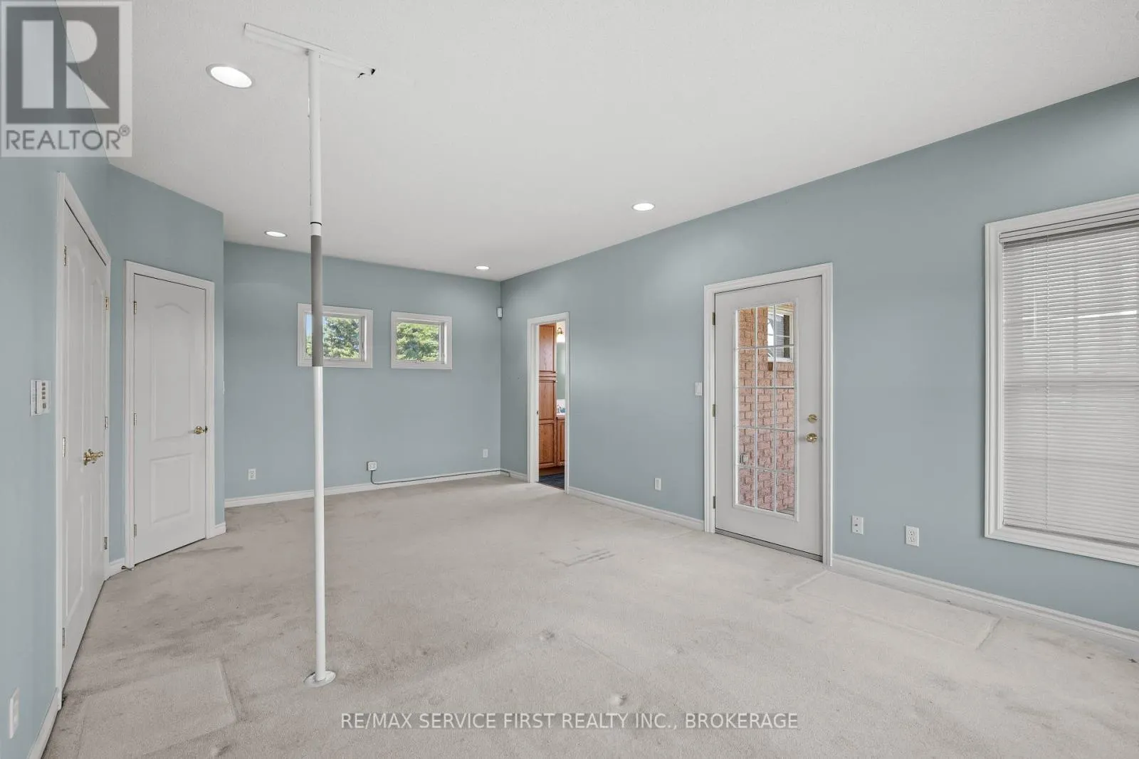 229 ISLAND VIEW DRIVE