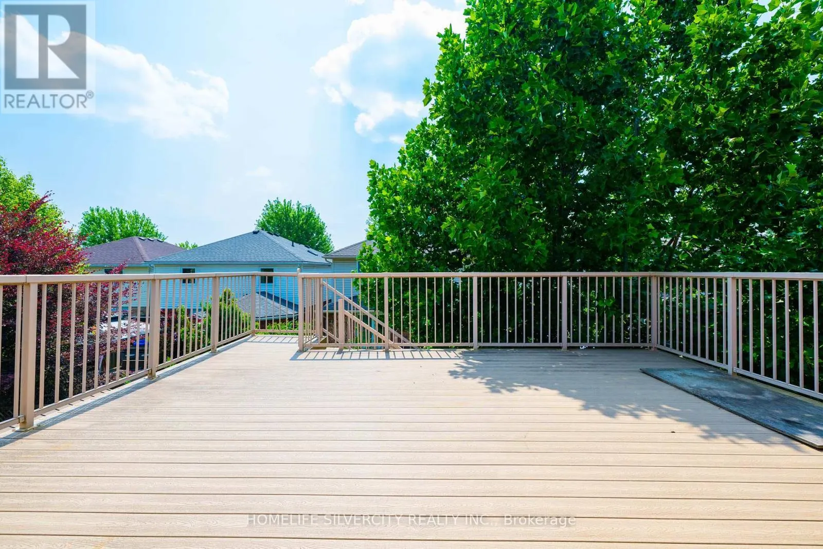 276 WATSON PARKWAY N