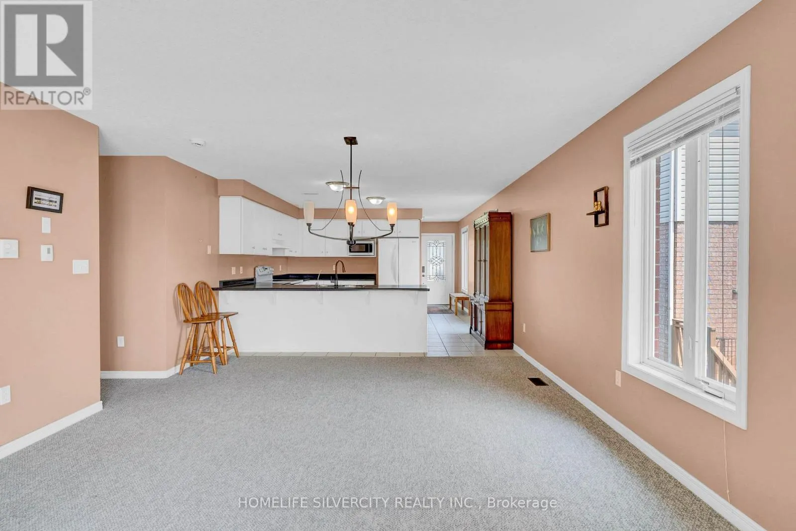 276 WATSON PARKWAY N
