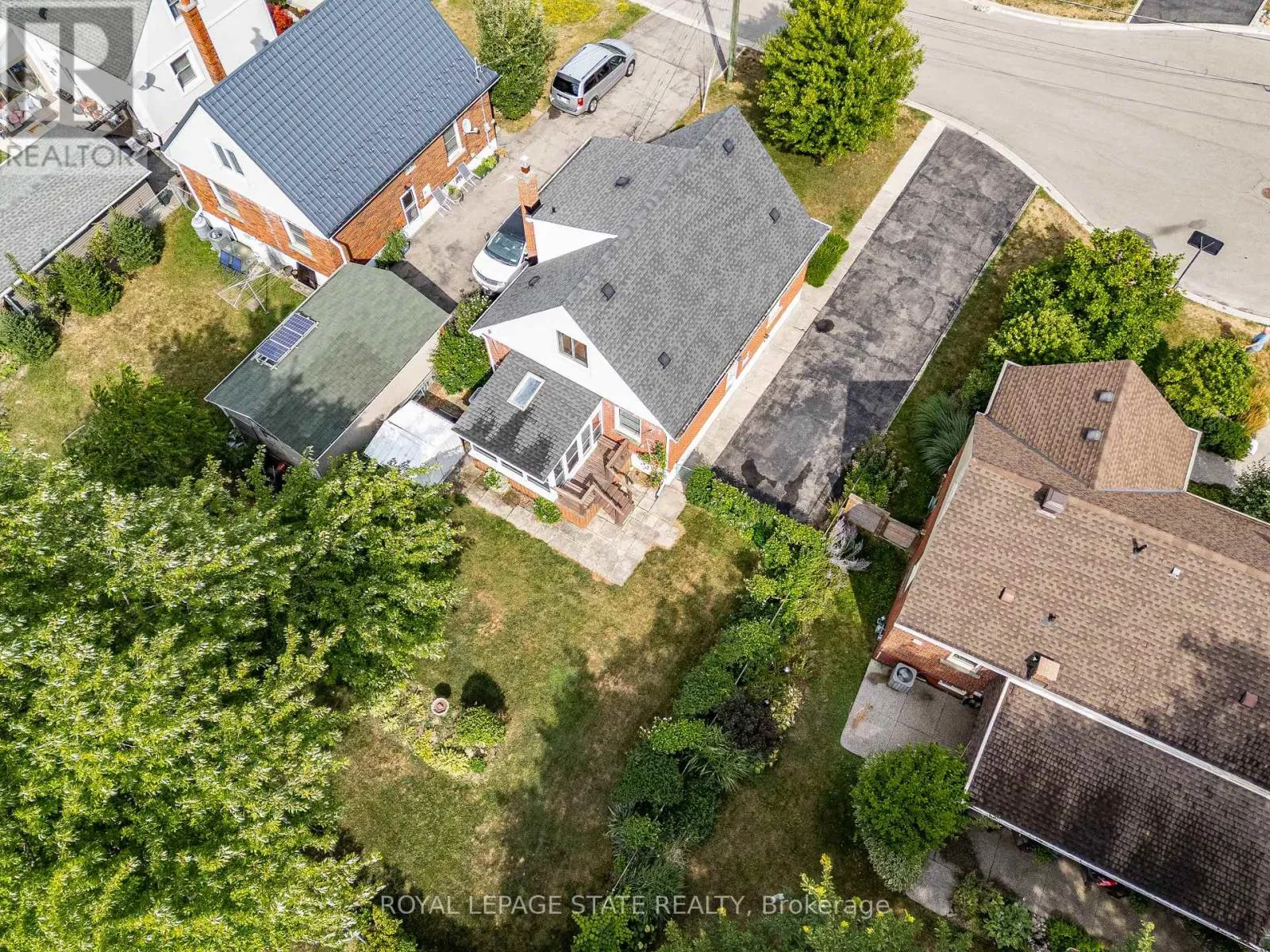 26 MARION PLACE