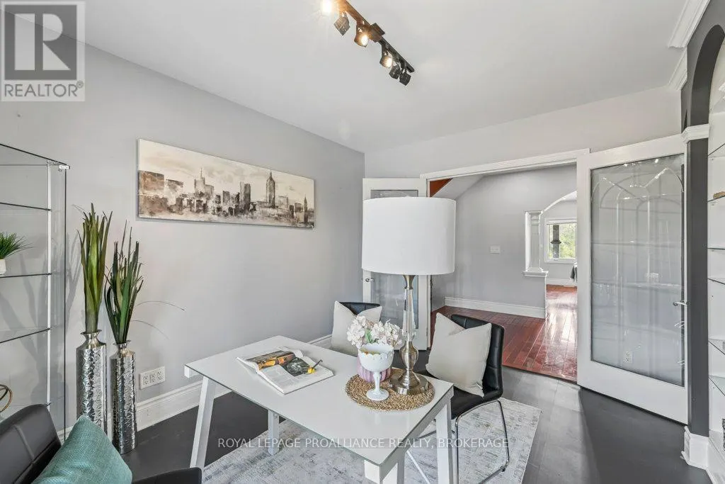 1058 LUCAS ROAD
