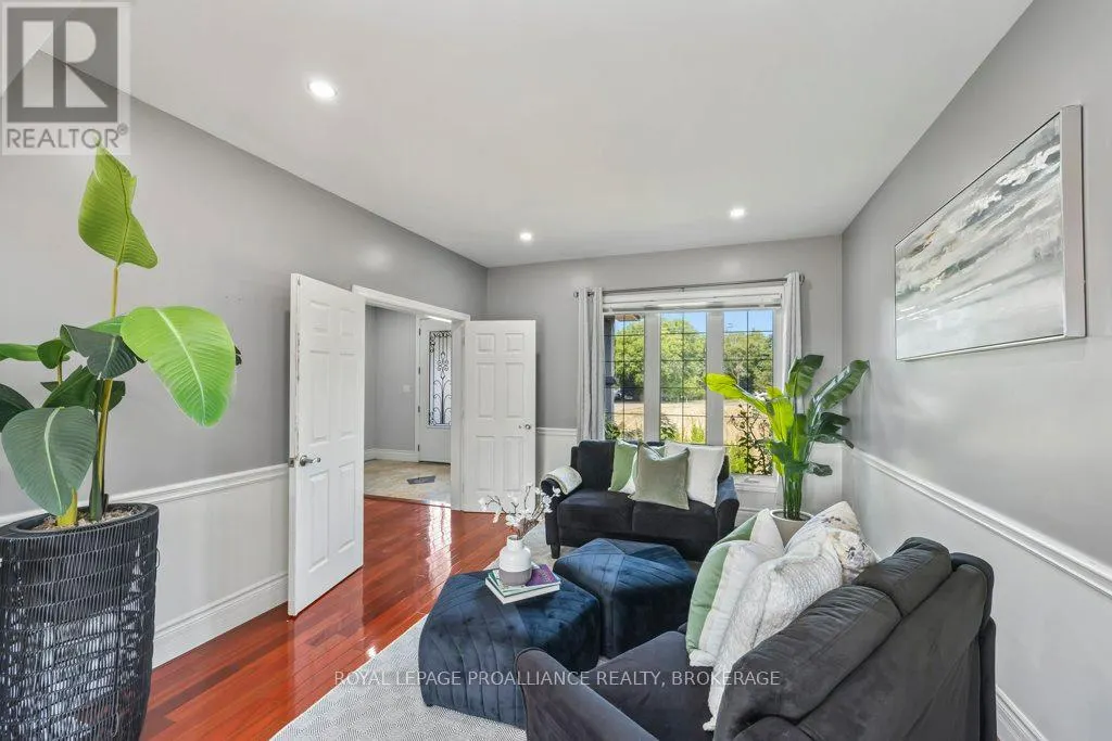 1058 LUCAS ROAD