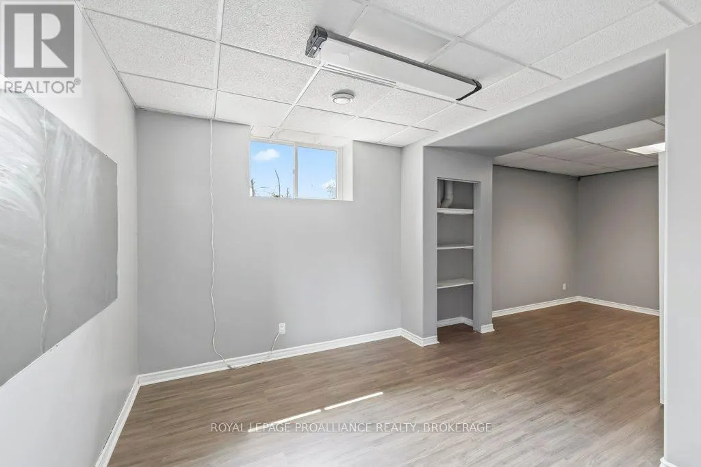 1058 LUCAS ROAD