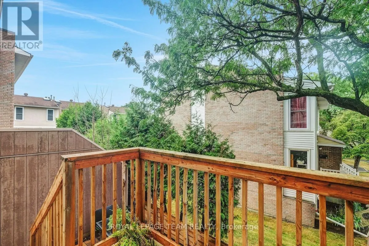 284-D DALEHURST DRIVE