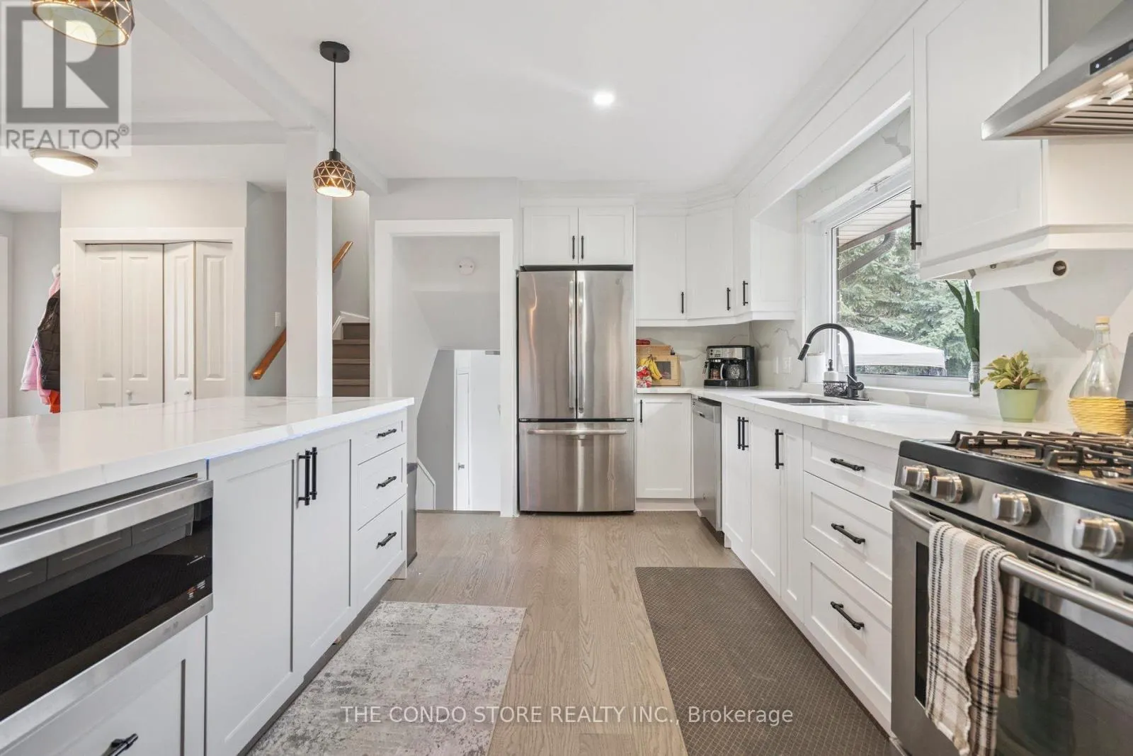 15 OLD ORCHARD DRIVE