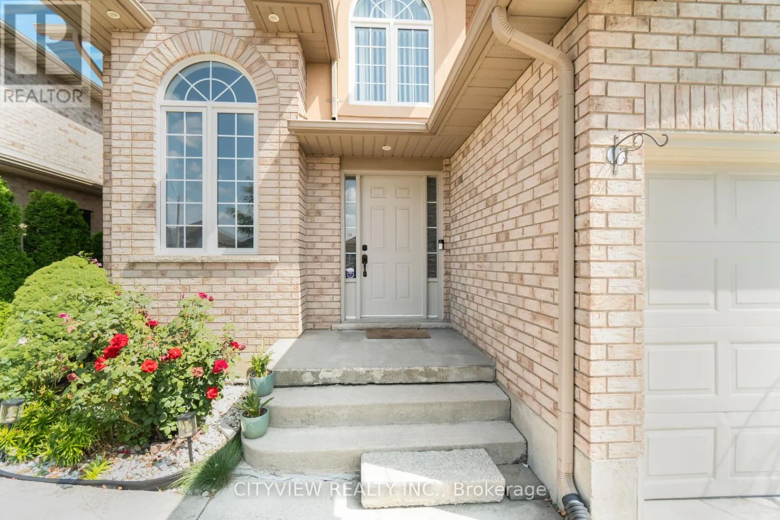48 NASHVILLE CIRCLE