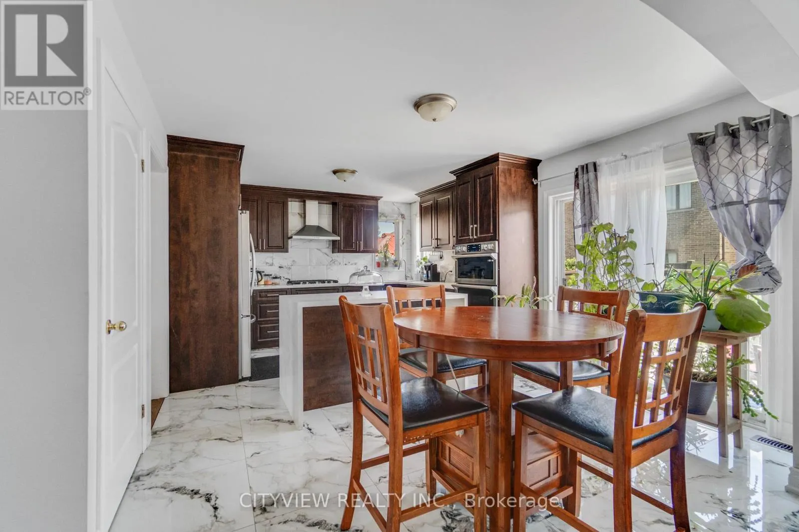 48 NASHVILLE CIRCLE