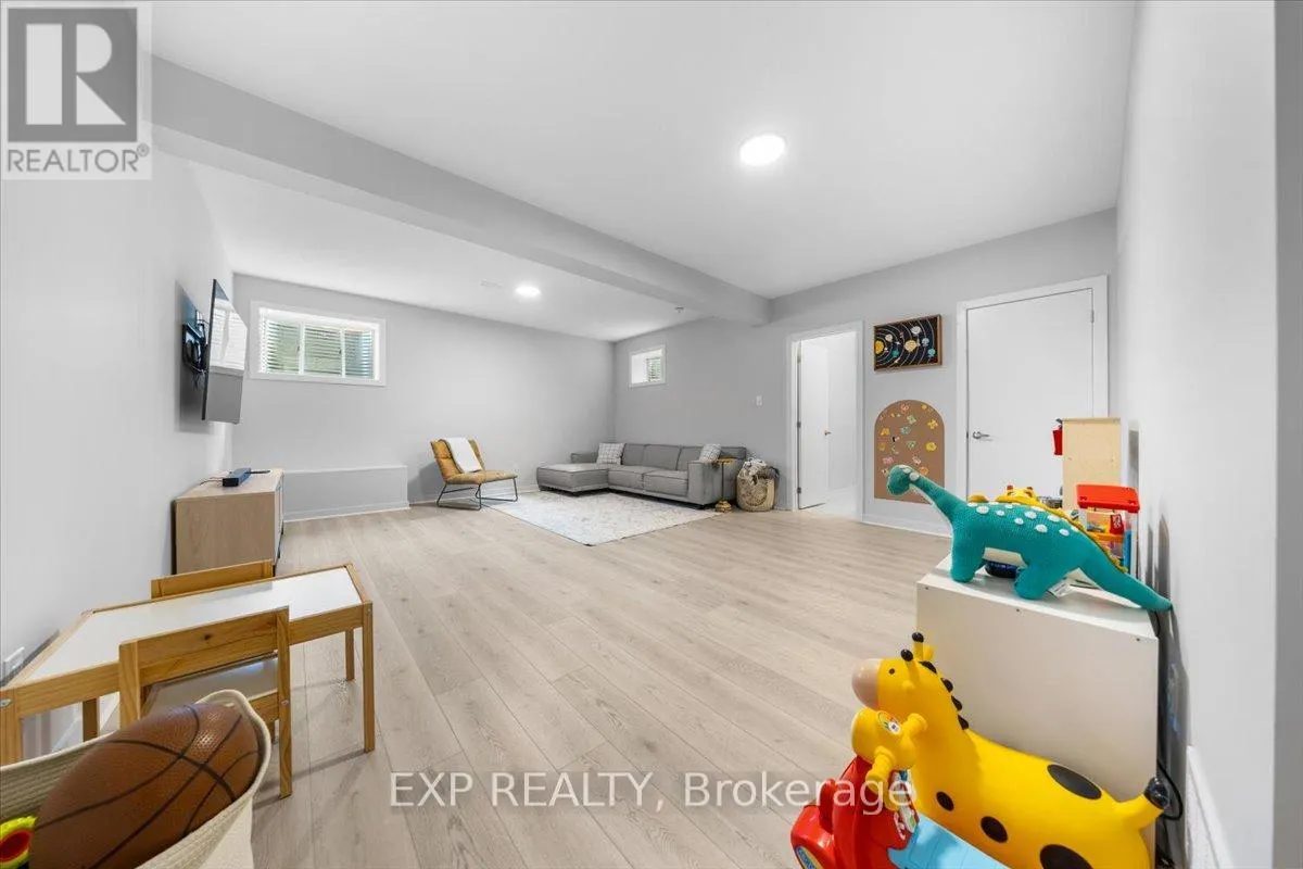 235 CONSERVANCY DRIVE