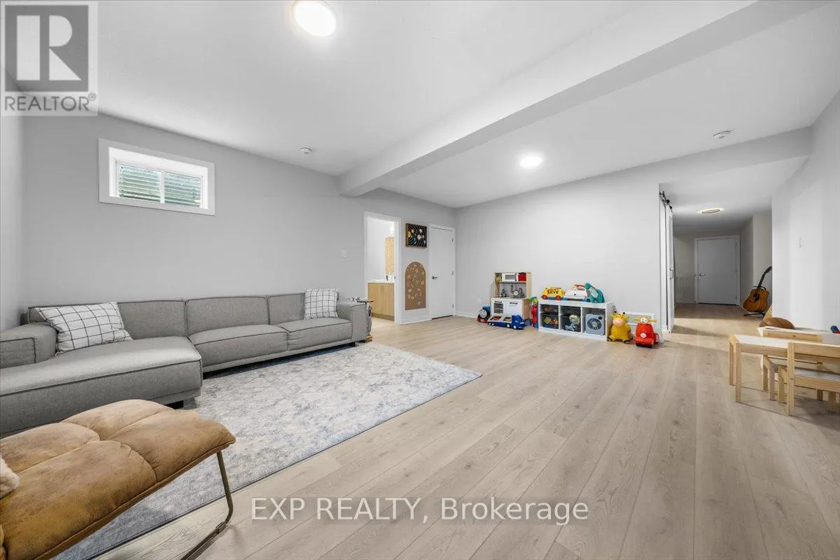 235 CONSERVANCY DRIVE